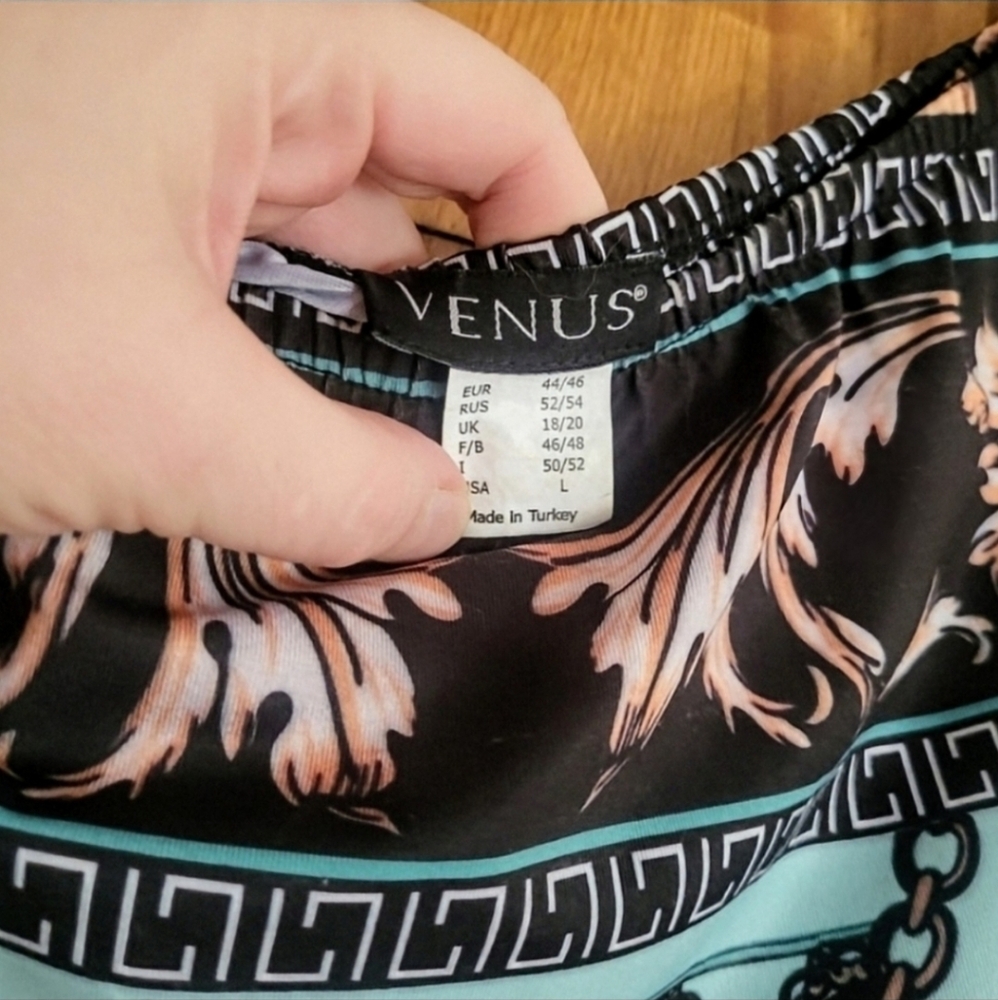 Vintage VENUS Greek Key, Animal Print Mini STYLE of Versace & Ribkoff Bodycon L - Picture 5 of 7